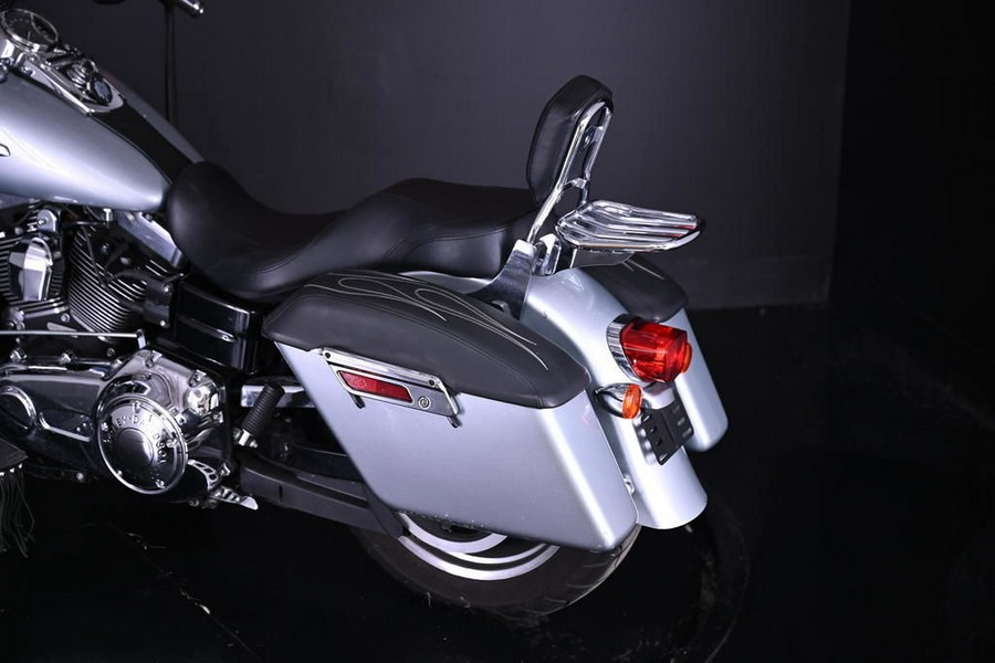 2014 Harley-Davidson® FLD - Dyna® Switchback™