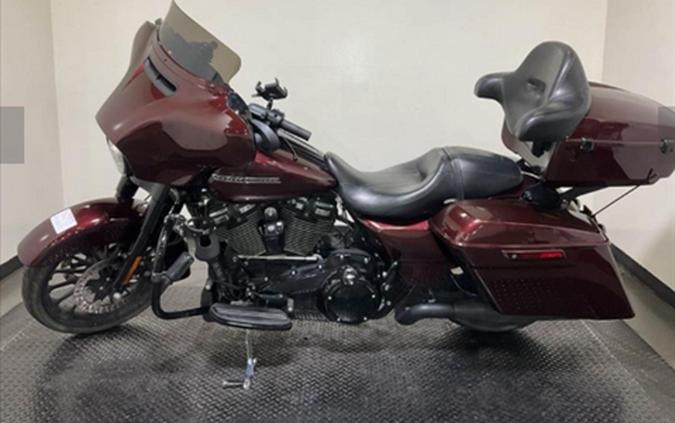 2018 Harley-Davidson Street Glide® Special