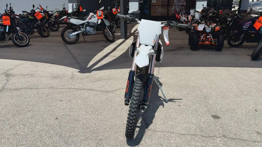 2026 Kayo EC2I