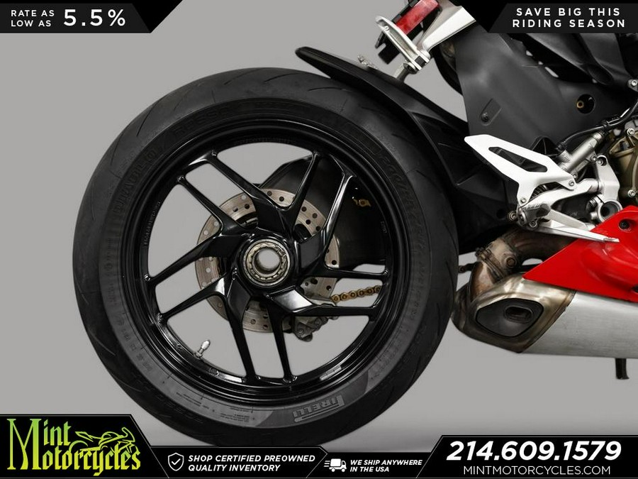 2014 Ducati Superbike 1199 Panigale