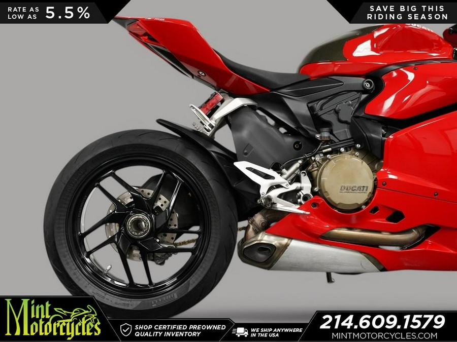 2014 Ducati Superbike 1199 Panigale