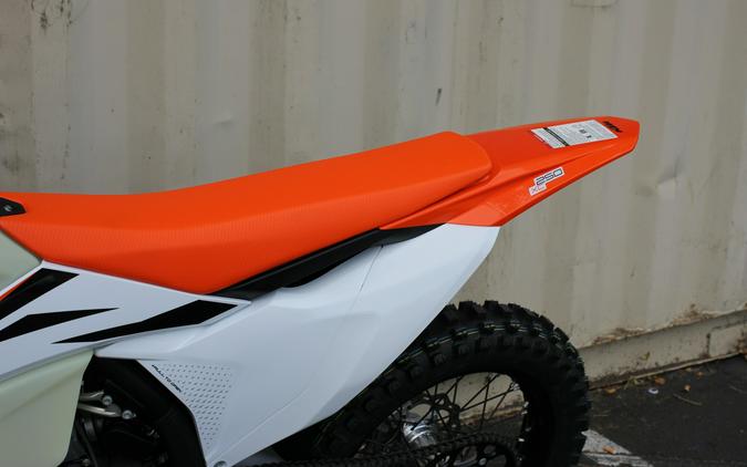 2024 KTM 250 XC