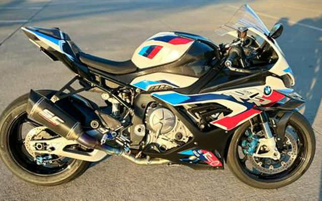 2022 BMW M 1000 RR