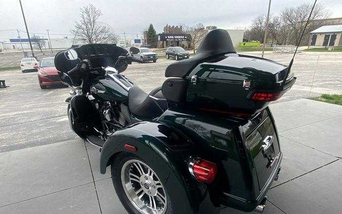 2024 Harley-Davidson Trike FLHTCUTG - Tri Glide Ultra