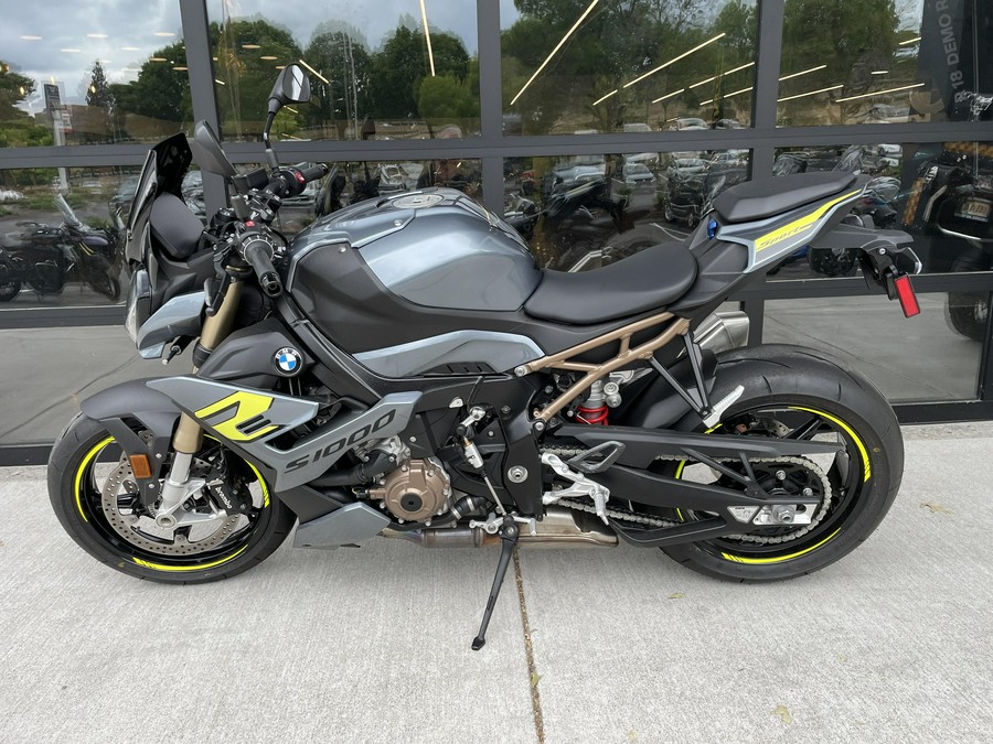 2023 BMW S 1000 R