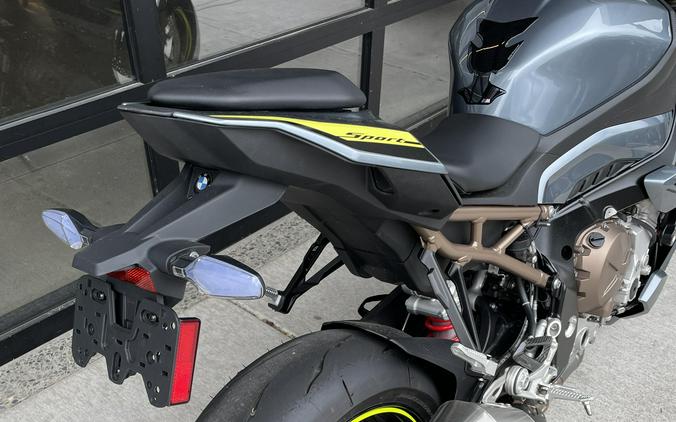 2023 BMW S 1000 R