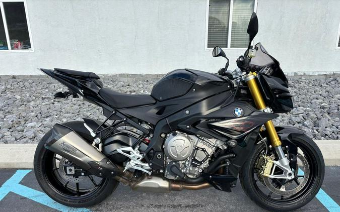 2021 BMW S 1000 R Black Storm Metallic