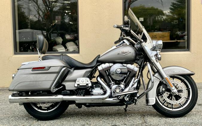 2016 Harley-Davidson Road King FLHR