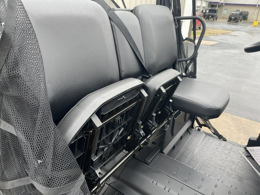 2026 Can-Am® Defender MAX DPS HD10