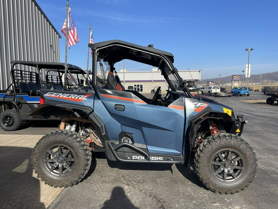 2022 Polaris® General XP 1000 Trailhead Edition