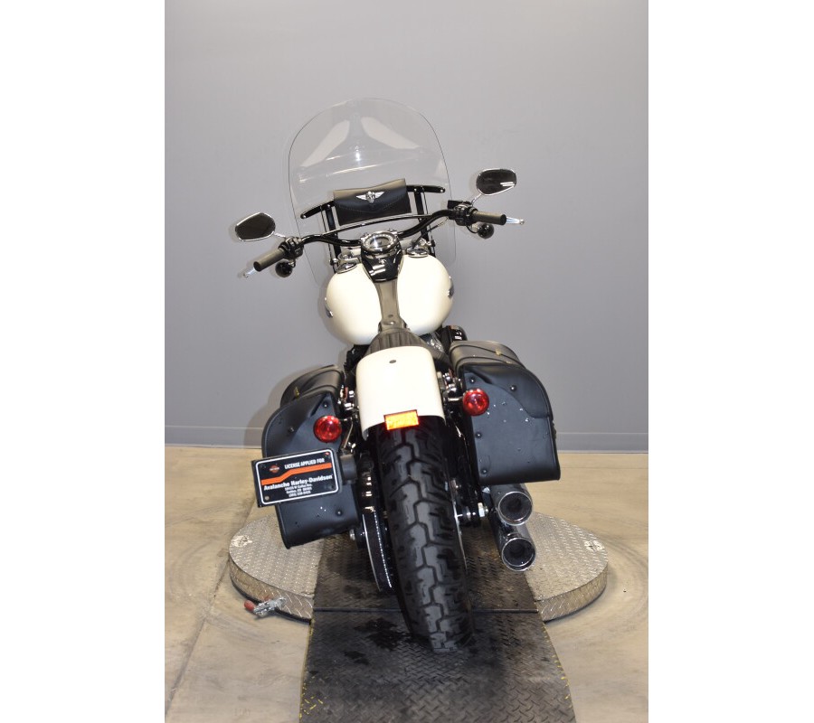 2018 Harley-Davidson Softail Slim