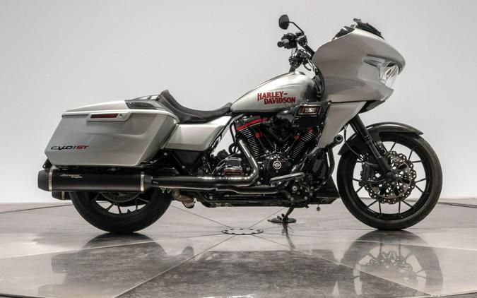 2025 HARLEY-DAVIDSON FLTRXSTSE CVO ROAD GLIDE ST in Mercury Silver