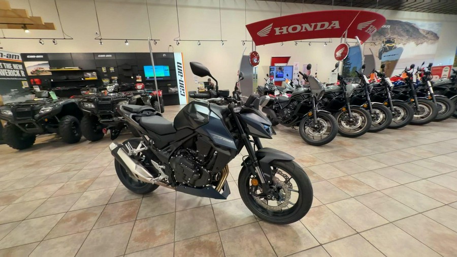 2026 Honda CB750 HORNET E-CLUTCH