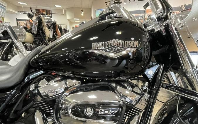 2017 Harley-Davidson® FLHR - Road King®