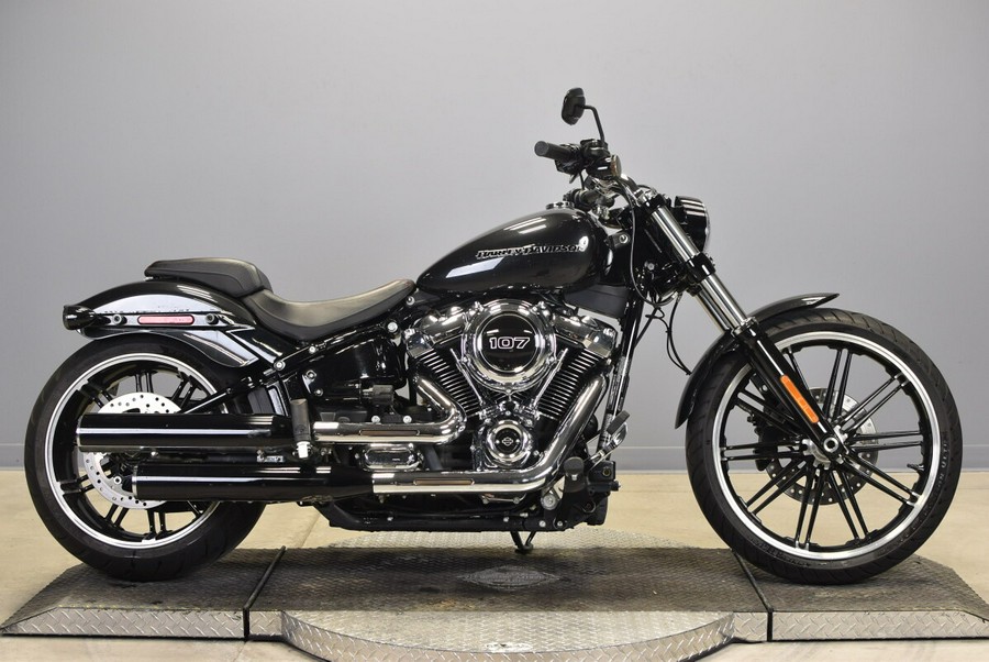 2018 Harley-Davidson Breakout