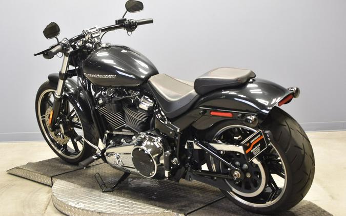 2018 Harley-Davidson Breakout