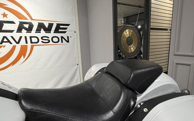 2021 Harley-Davidson Sport Glide® – Versatile Sport Touring