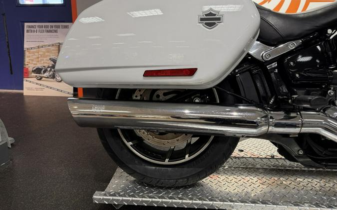 2021 Harley-Davidson Sport Glide® – Versatile Sport Touring