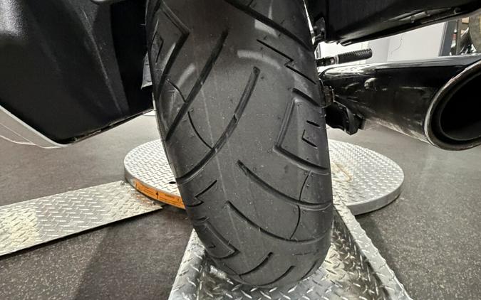 2021 Harley-Davidson Sport Glide® – Versatile Sport Touring