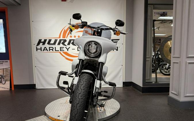 2021 Harley-Davidson Sport Glide® – Versatile Sport Touring