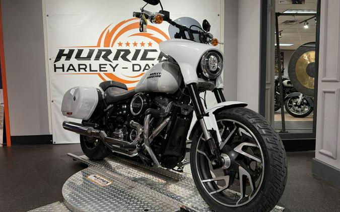 2021 Harley-Davidson Sport Glide® – Versatile Sport Touring