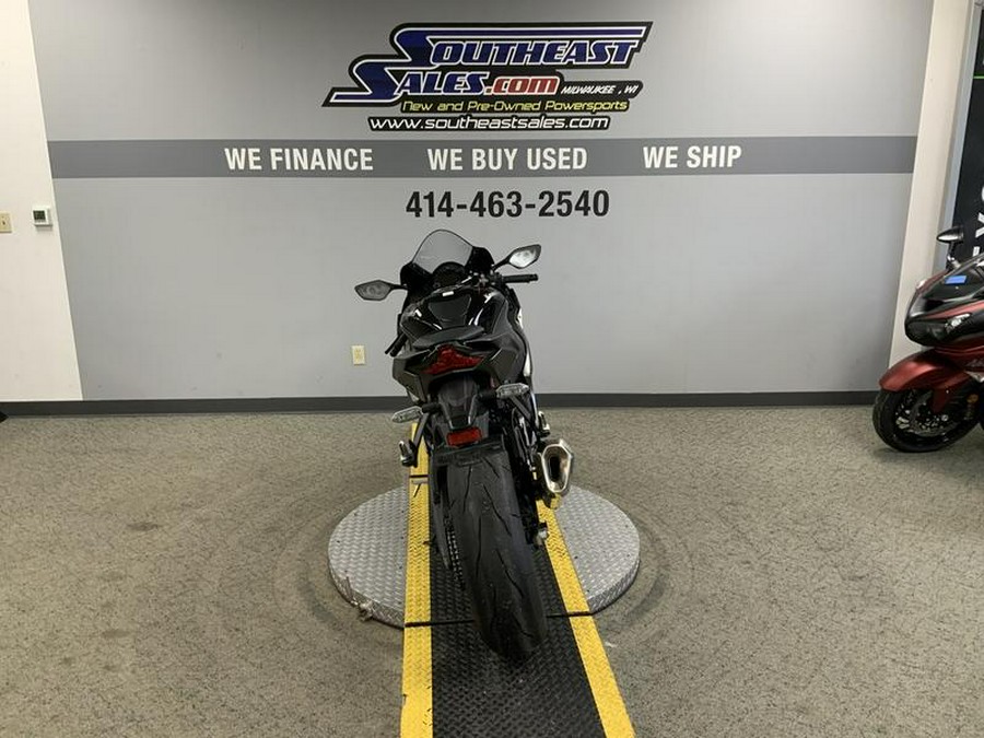 2022 Kawasaki Ninja® ZX™-10R