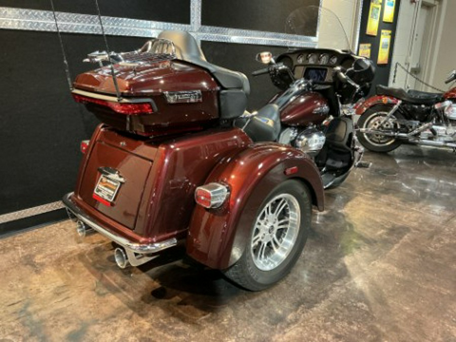 2019 Harley-Davidson Tri Glide® Ultra