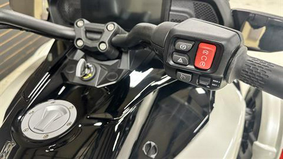 2024 Can-Am Spyder F3-T