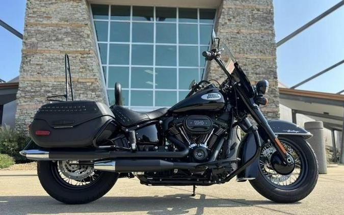 2024 Harley-Davidson® FLHCS - Heritage Classic