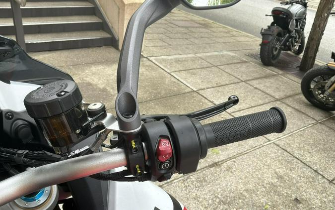 2025 Ducati Multistrada V4 RS