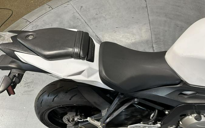 2016 BMW S 1000 R