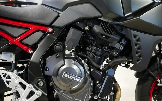 2025 Suzuki GSX-8S