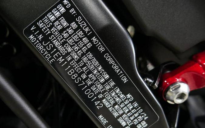 2025 Suzuki GSX-8S