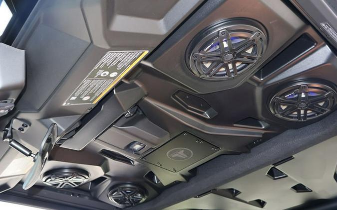 2026 Can-Am Defender MAX LONE STAR CAB HD11