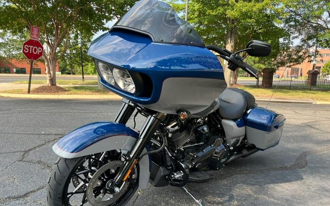 2023 FLTRXS Road Glide® Special In Billiard Blue / Billiard Gray