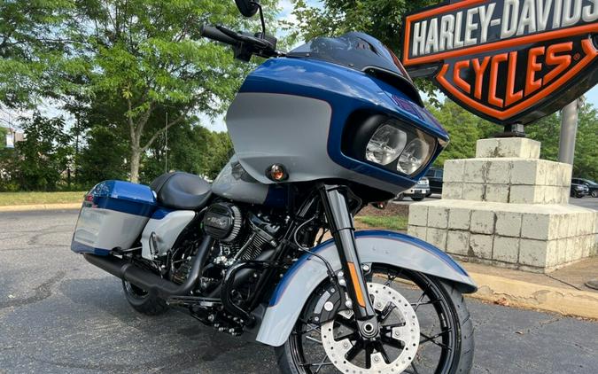 2023 FLTRXS Road Glide® Special In Billiard Blue / Billiard Gray