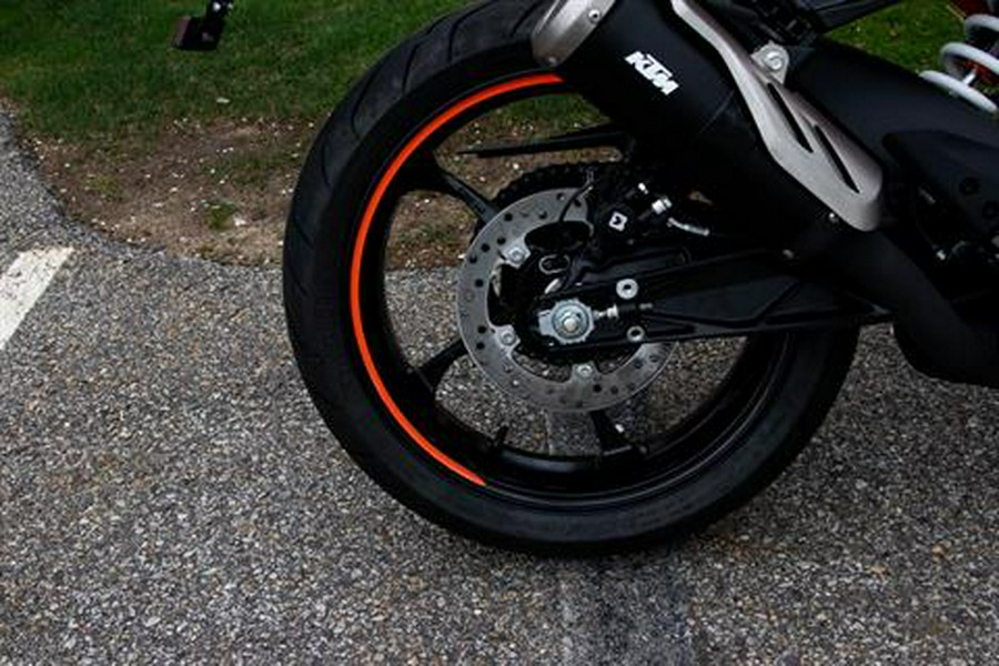 2023 KTM RC 390