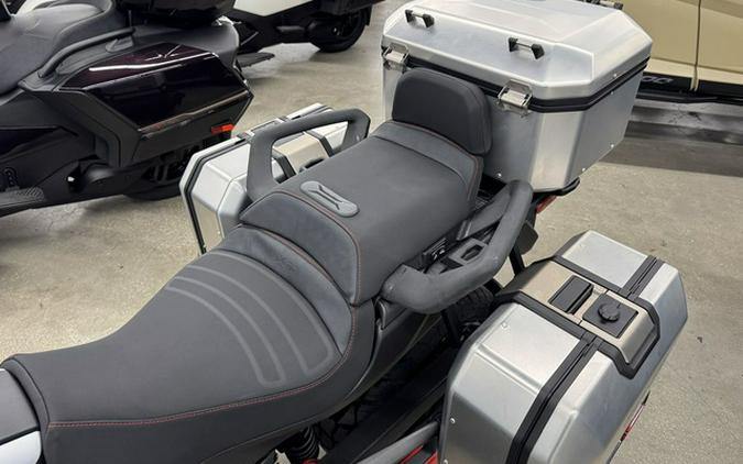 2025 Can-Am Canyon? XT