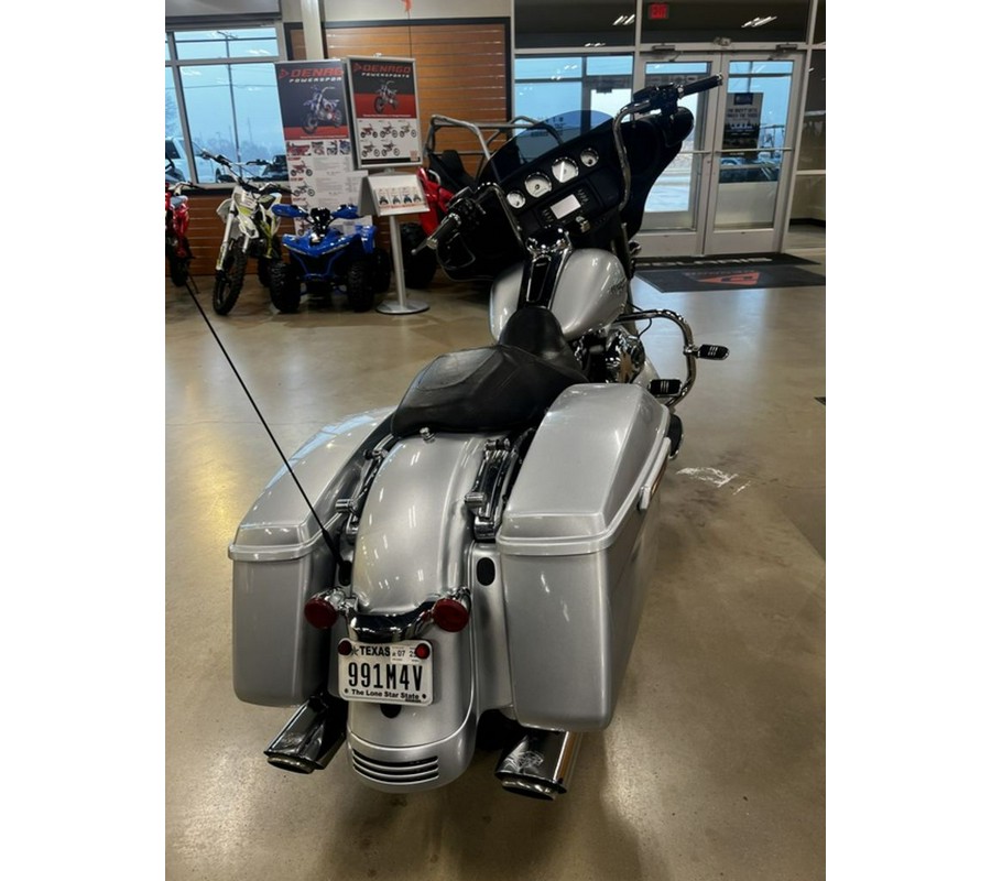 2014 Harley-Davidson Street Glide® Base