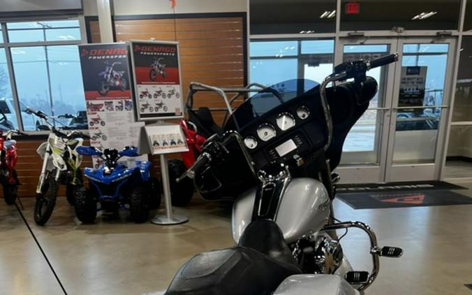 2014 Harley-Davidson Street Glide® Base