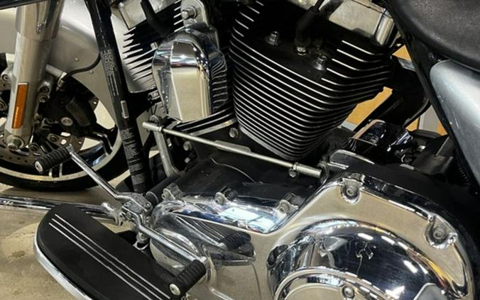 2014 Harley-Davidson Street Glide® Base