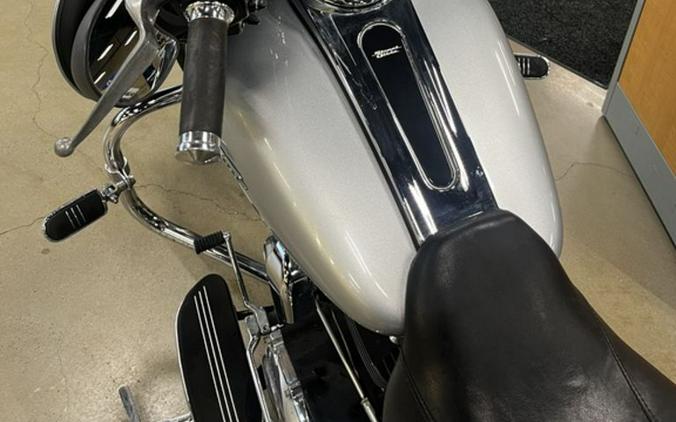 2014 Harley-Davidson Street Glide® Base