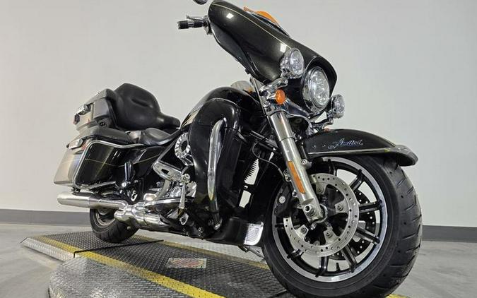 2016 Harley-Davidson® FLHTKL - Ultra Limited Low
