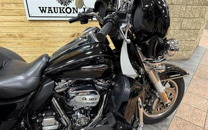 2017 Harley-Davidson Tri Glide® Ultra