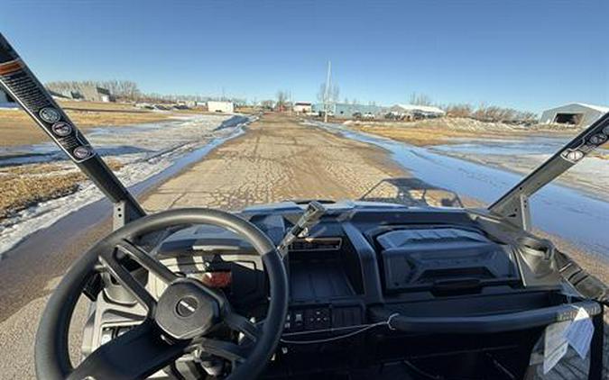 2026 Can-Am Defender XT HD9