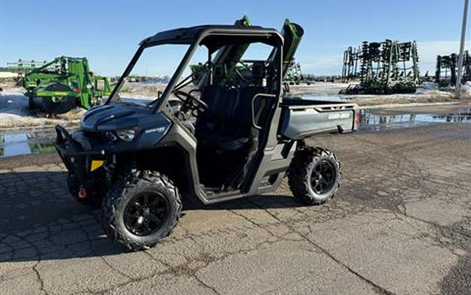 2026 Can-Am Defender XT HD9