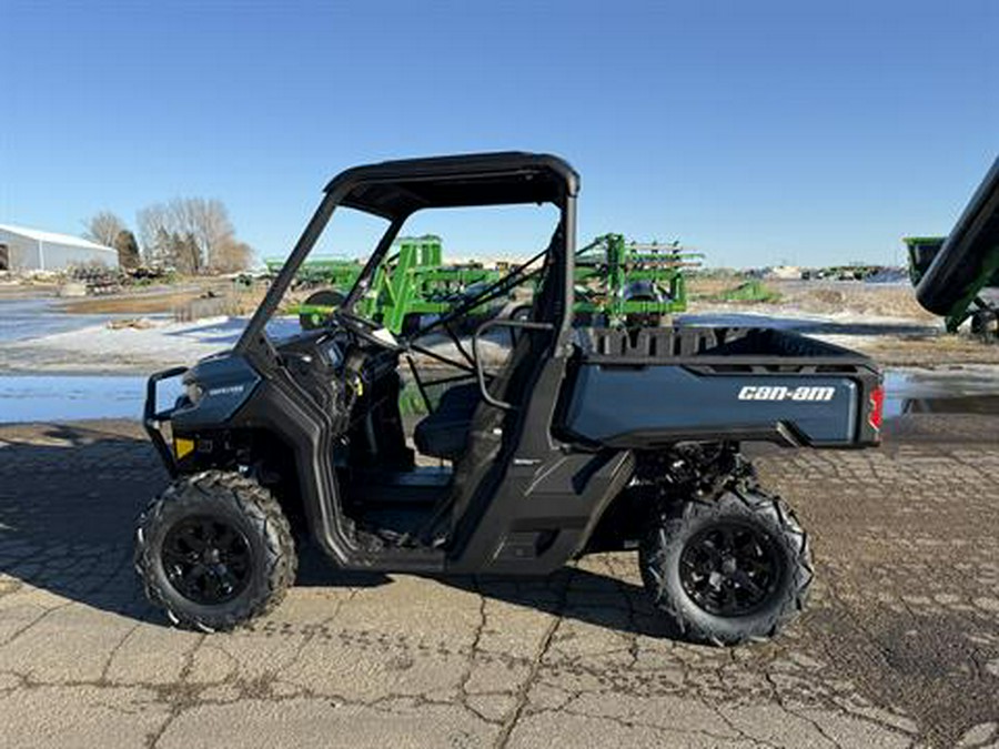 2026 Can-Am Defender XT HD9