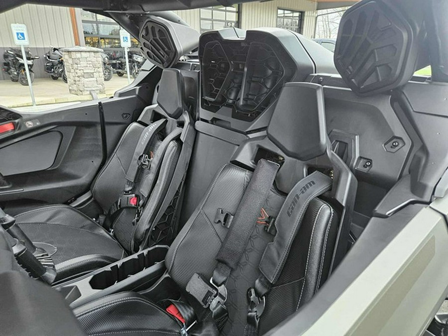 2026 Can-Am Maverick R MAX X Rc With Smart-Shox