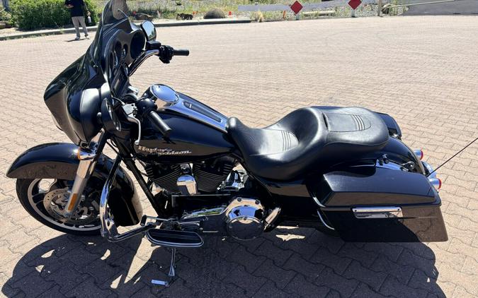 FLHX 2010 Street Glide®