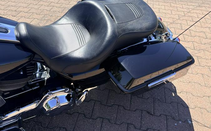 FLHX 2010 Street Glide®